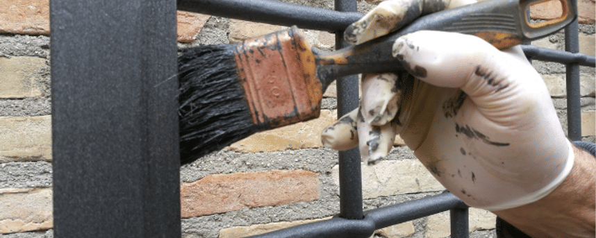 Choosing the Perfect Gate Paint Colors